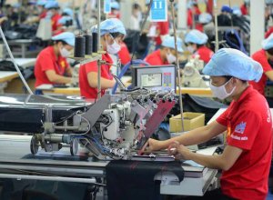 Khởi Sắc Về Đơn Hàng, Dệt May Vẫn Chịu Áp Lực Do Giá Thấp