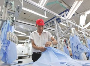 Tận Dụng Lợi Thế Từ Các FTA, Xuất Khẩu Dệt May Việt Nam Tăng Tốc